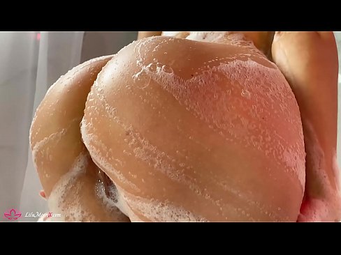 ❤️ Brunette onanerar fittan med vibrator till intensiv orgasm i duschen Pornvideo at us sv.vanalize.ru ❤